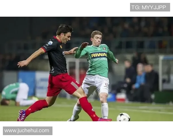 奥斯纳与帕德博恩激战在即谁能在这场较量中笑到最后