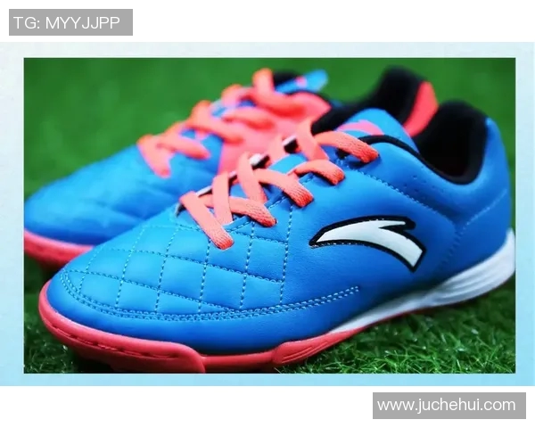 探索足球鞋的科技创新与设计发展对运动表现的影响与未来趋势