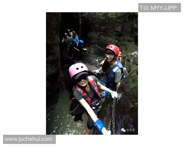 上海攀岩队团队协作的独特优势与其他队伍的深度对比分析 上海攀岩队团队协作的独特优势与其他队伍的深度对比分析